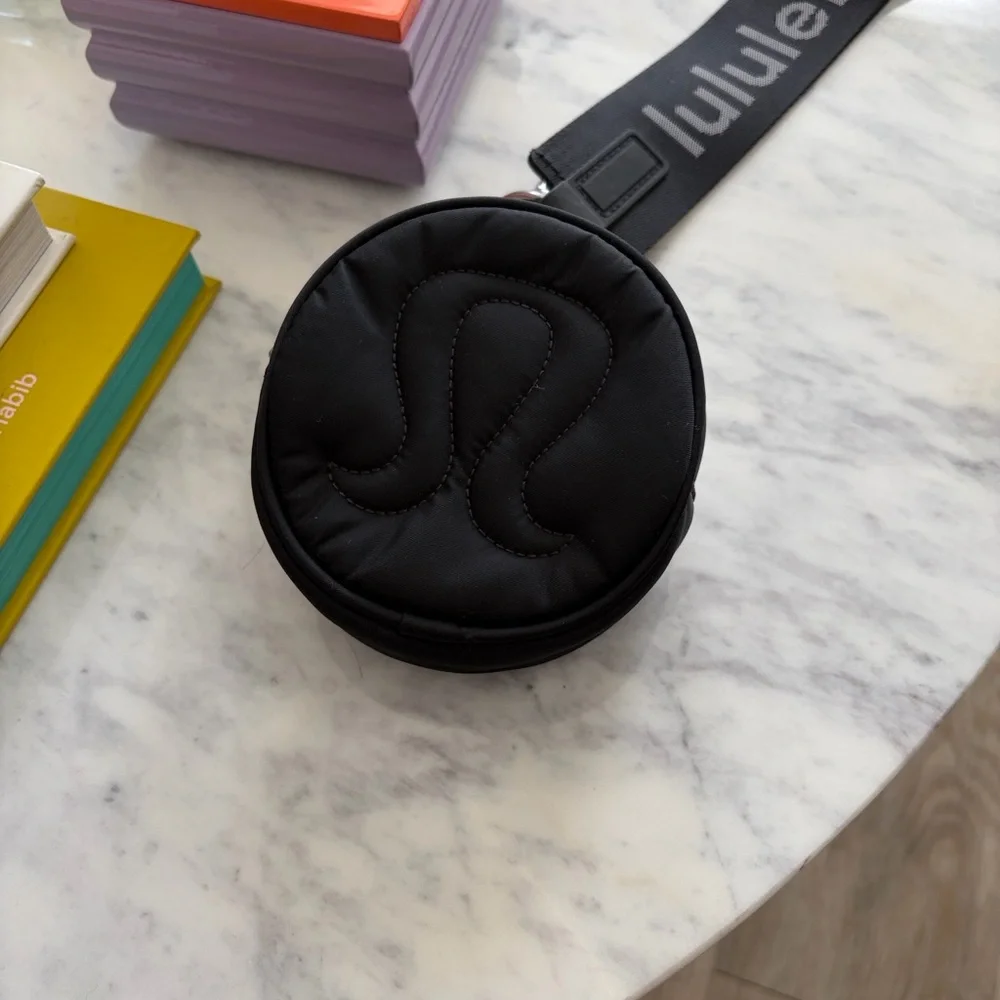 Lululemon Black Logo Keychain Strap - Picture 2 of 6